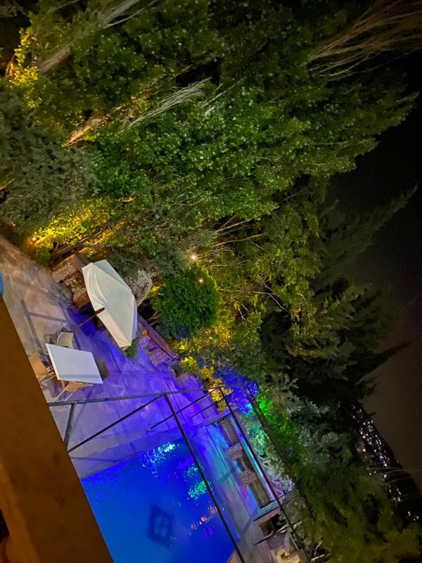 للبيع مطاعمين جاهزين للعمل ومزرعة سوبر طريق مطار جسر الخامس